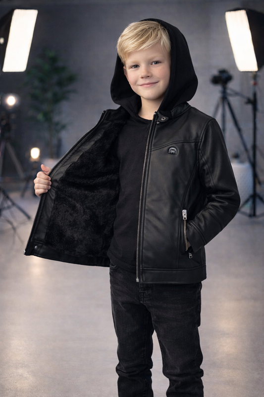 Jungen Jacke mit Fellfutter und Kapuze 5119 - Schwarz