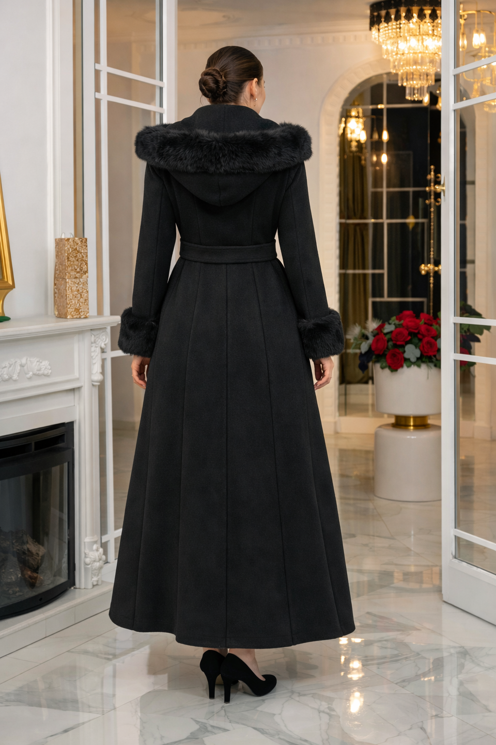 Eleganter Wintermantel aus geripptem Stoff mit Kunstpelz 1392 - Schwarz