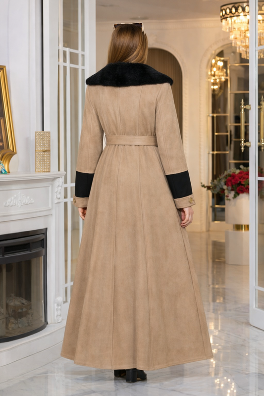 Langer Damen-Mantel aus Wildleder-Optik mit abnehmbarem Fellkragen 1396 - Beige