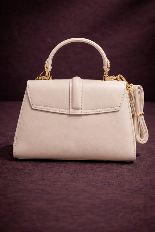 Elegante Handtasche mit langem Lederriemen 990 - Beige