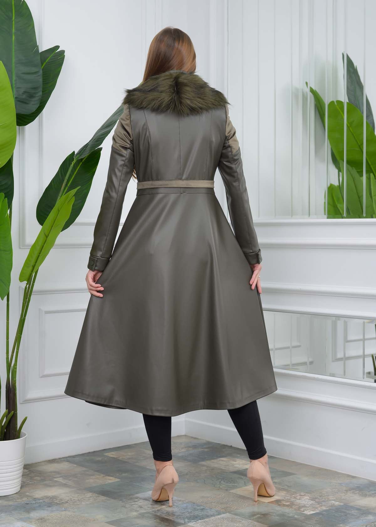 Eleganter Leder-Trenchcoat mit Fellfutter 1310 - Khaki