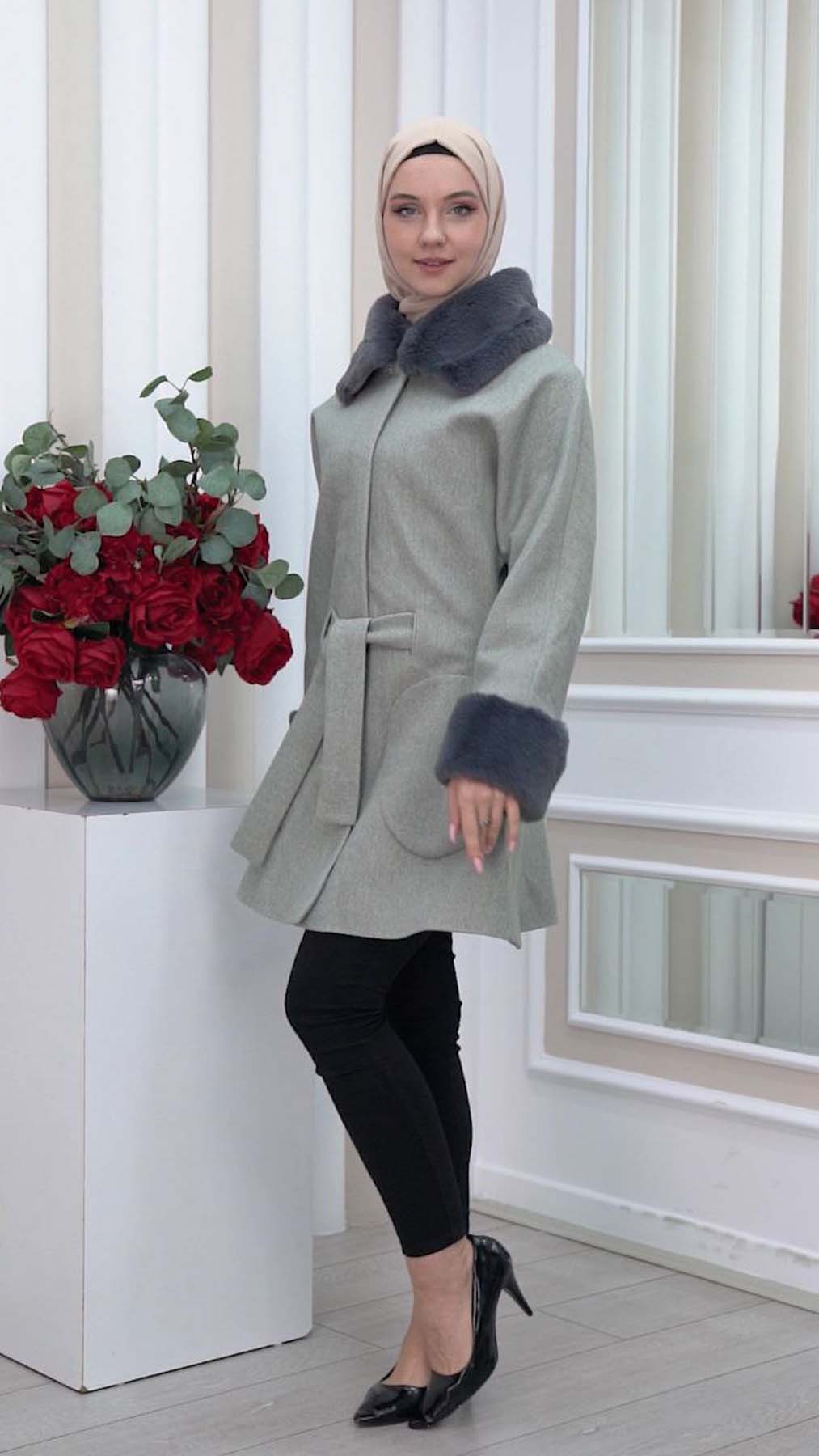 Jokh-Jacke mit abnehmbarem Pelzkragen 1335 - Grau