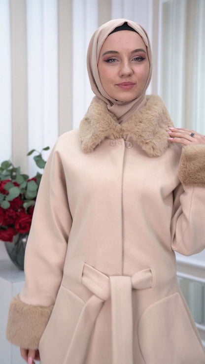 Jokh-Jacke mit abnehmbarem Pelzkragen 1335 - Beige