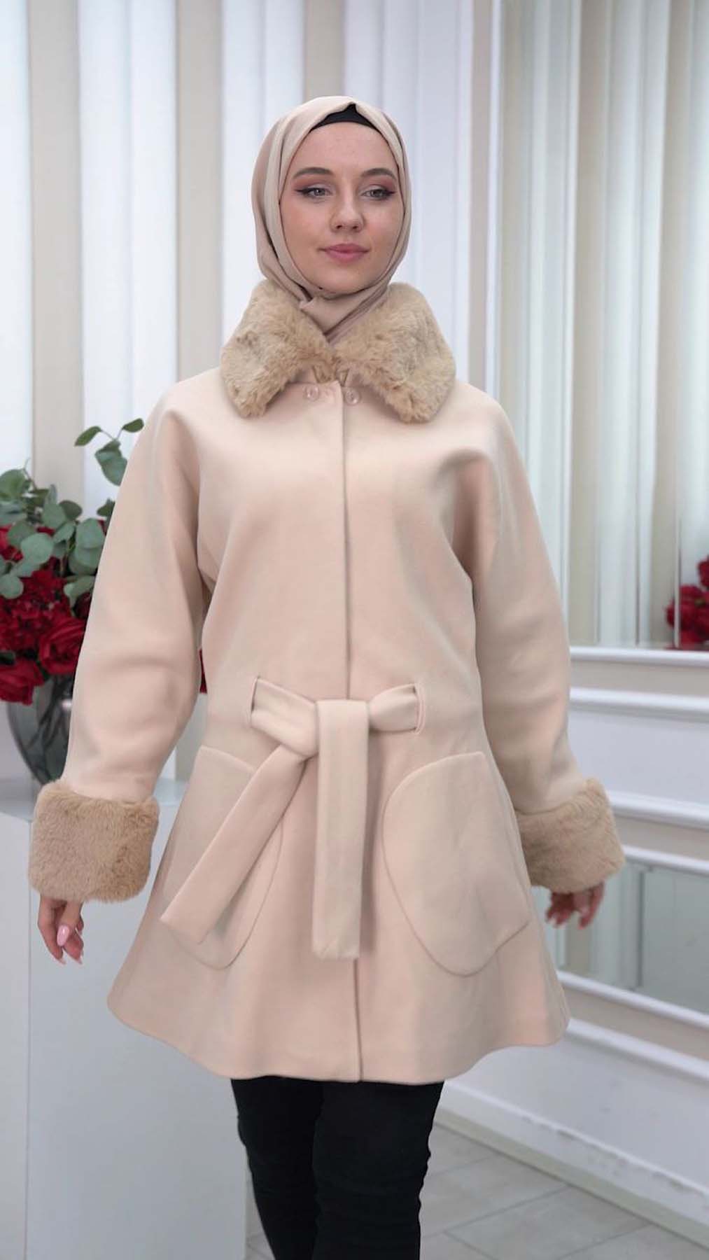 Jokh-Jacke mit abnehmbarem Pelzkragen 1335 - Beige