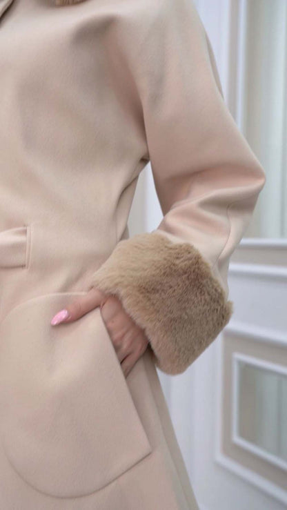Jokh-Jacke mit abnehmbarem Pelzkragen 1335 - Beige