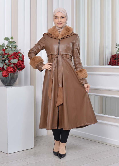 Eleganter Double-Cloche Leder-Trenchcoat mit Kaninchenfell-Futter 1350 - Cognac