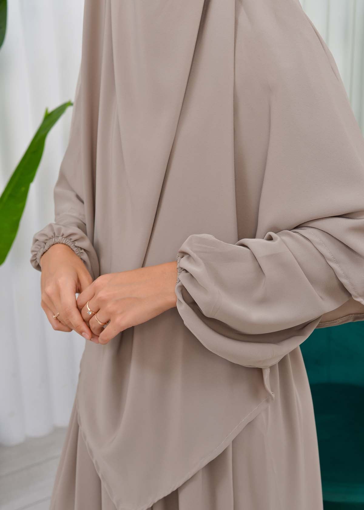 Muslim Hijab Dress set 2 Pieces 829 - Hellbraun