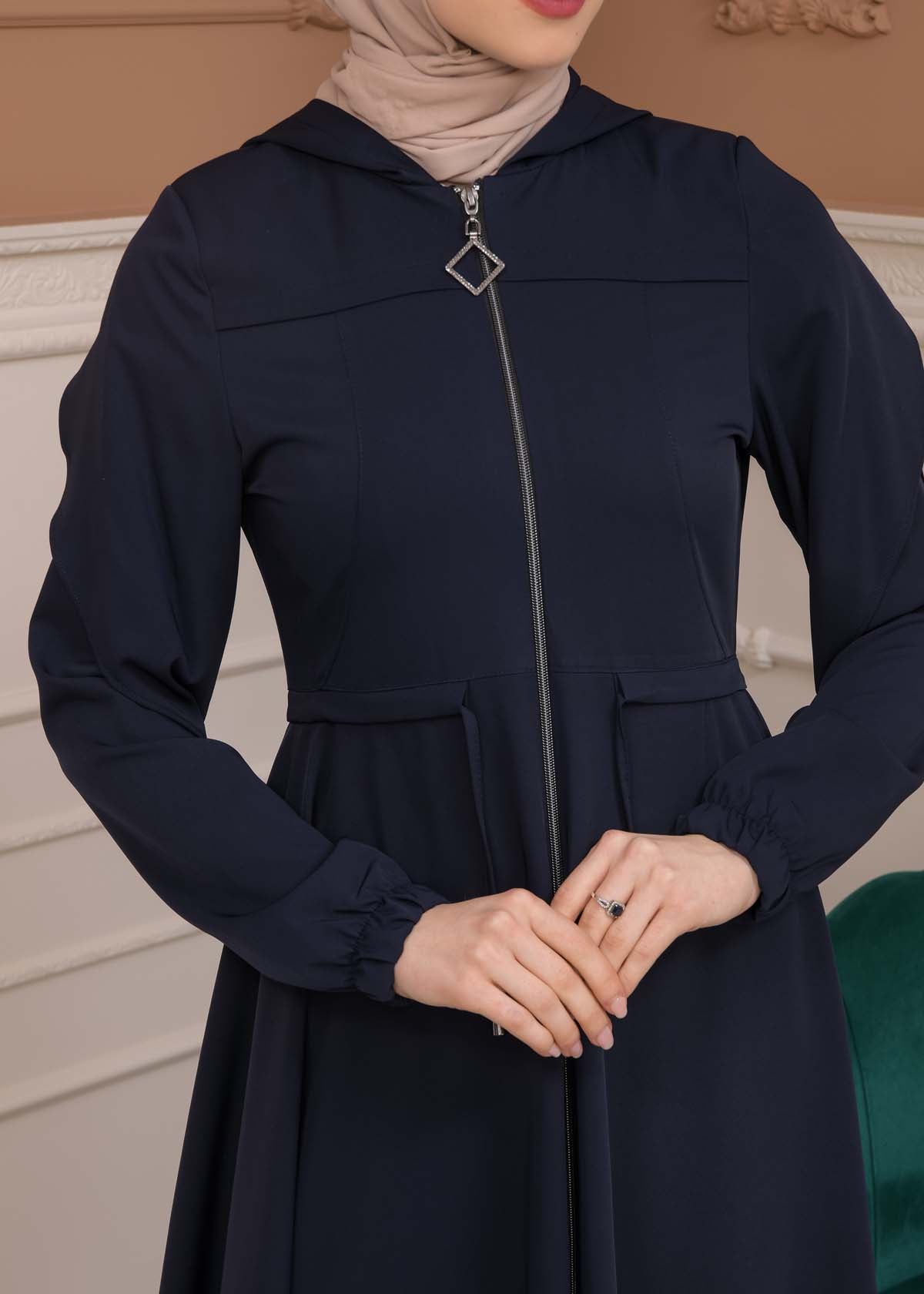 Modest Abaya With Flared Sleeve Detail 677 - Dunkelblau