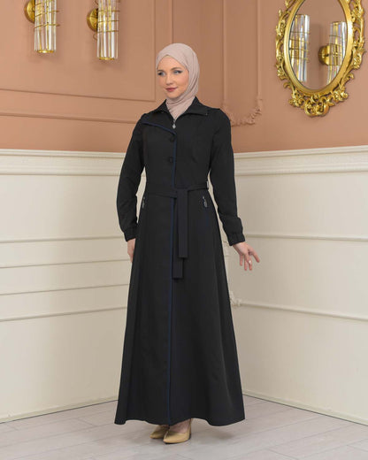 brada-Stoff Manto mit Satinfutter, abnehmbarer Kapuze und Knopfablikation 1230 - Schwarz