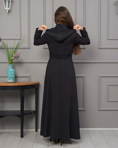 Eleganter brada-Manto mit Satinfutter und abnehmbarer Kapuze 1231 - Schwarz