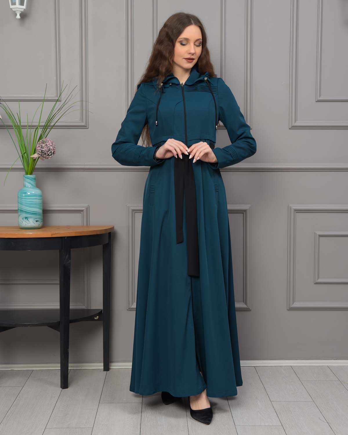 Eleganter brada-Manto mit Satinfutter und abnehmbarer Kapuze 1231 - Türkis