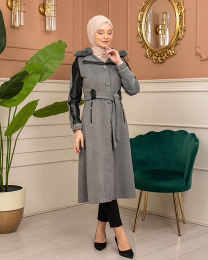 Mohair-Filz Mantel mit Lederärmeln und Fellkapuze 1364 - Grau