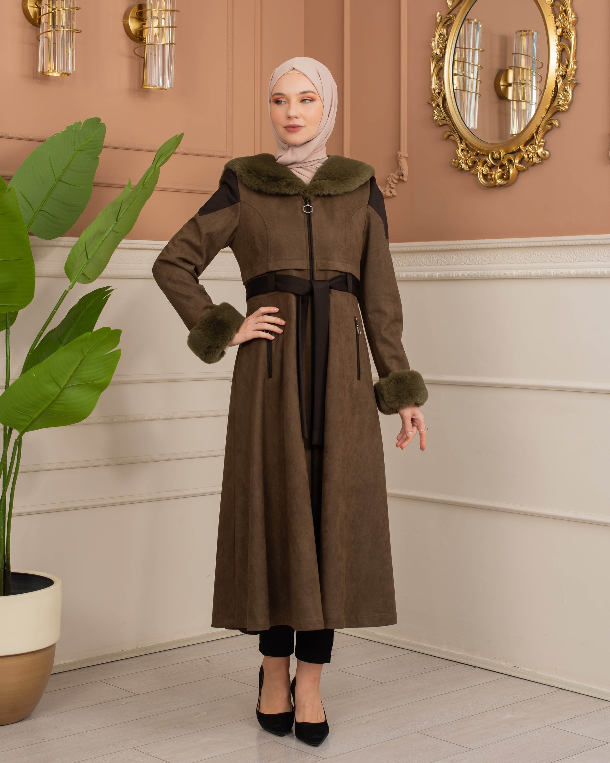 Luxus Wildleder-Trenchcoat mit Kaninchenfell gefüttert 1366 - Khaki