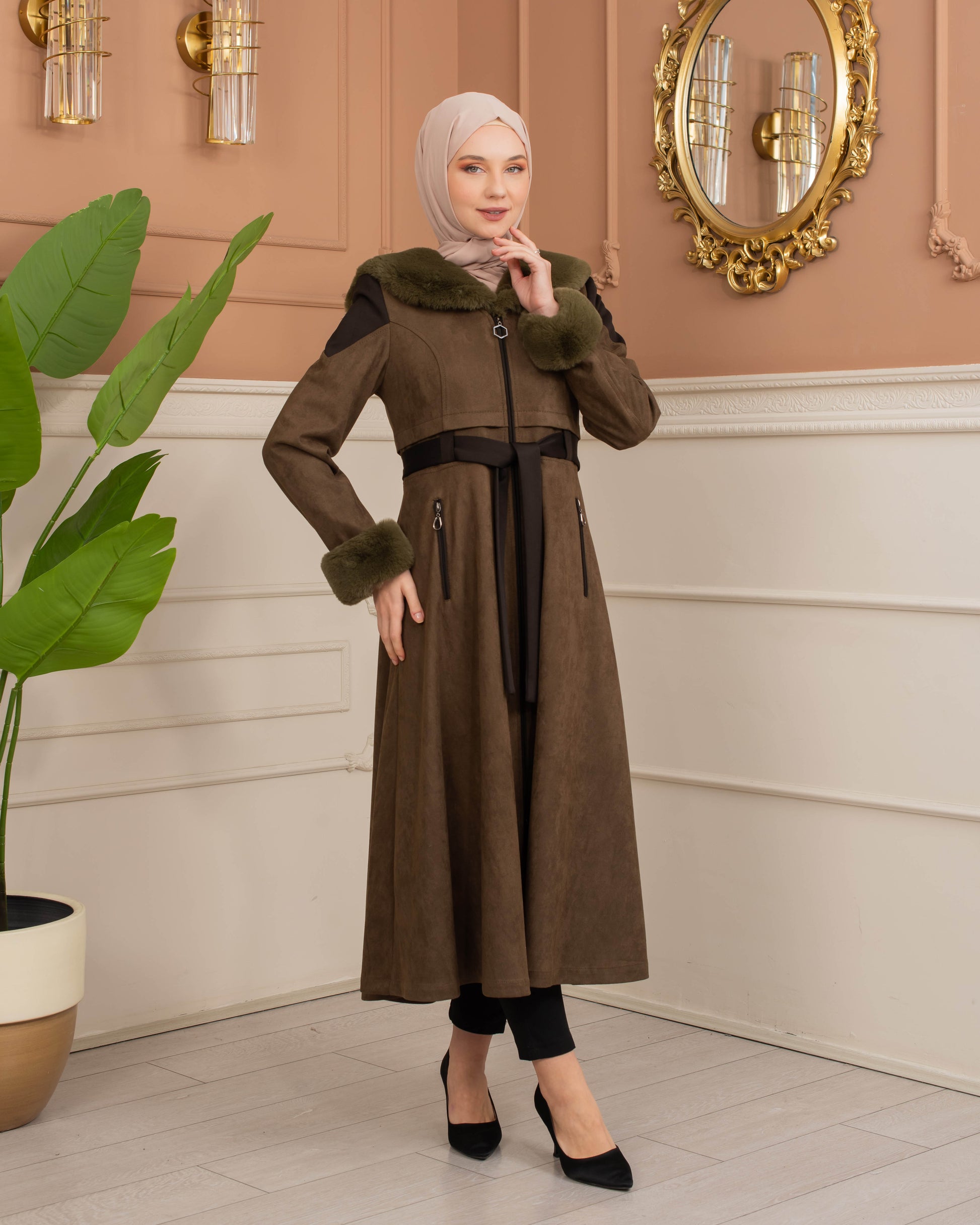 Luxus Wildleder-Trenchcoat mit Kaninchenfell gefüttert 1366 - Khaki