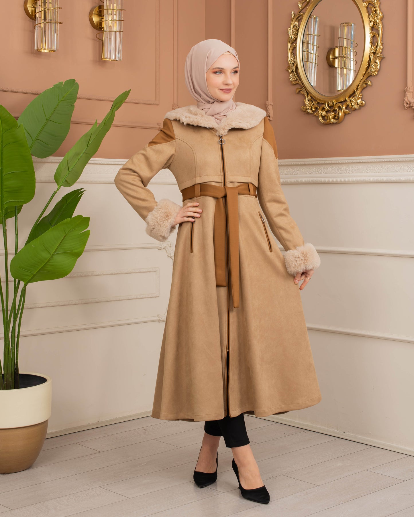 Luxus Wildleder-Trenchcoat mit Kaninchenfell gefüttert 1366 - Beige
