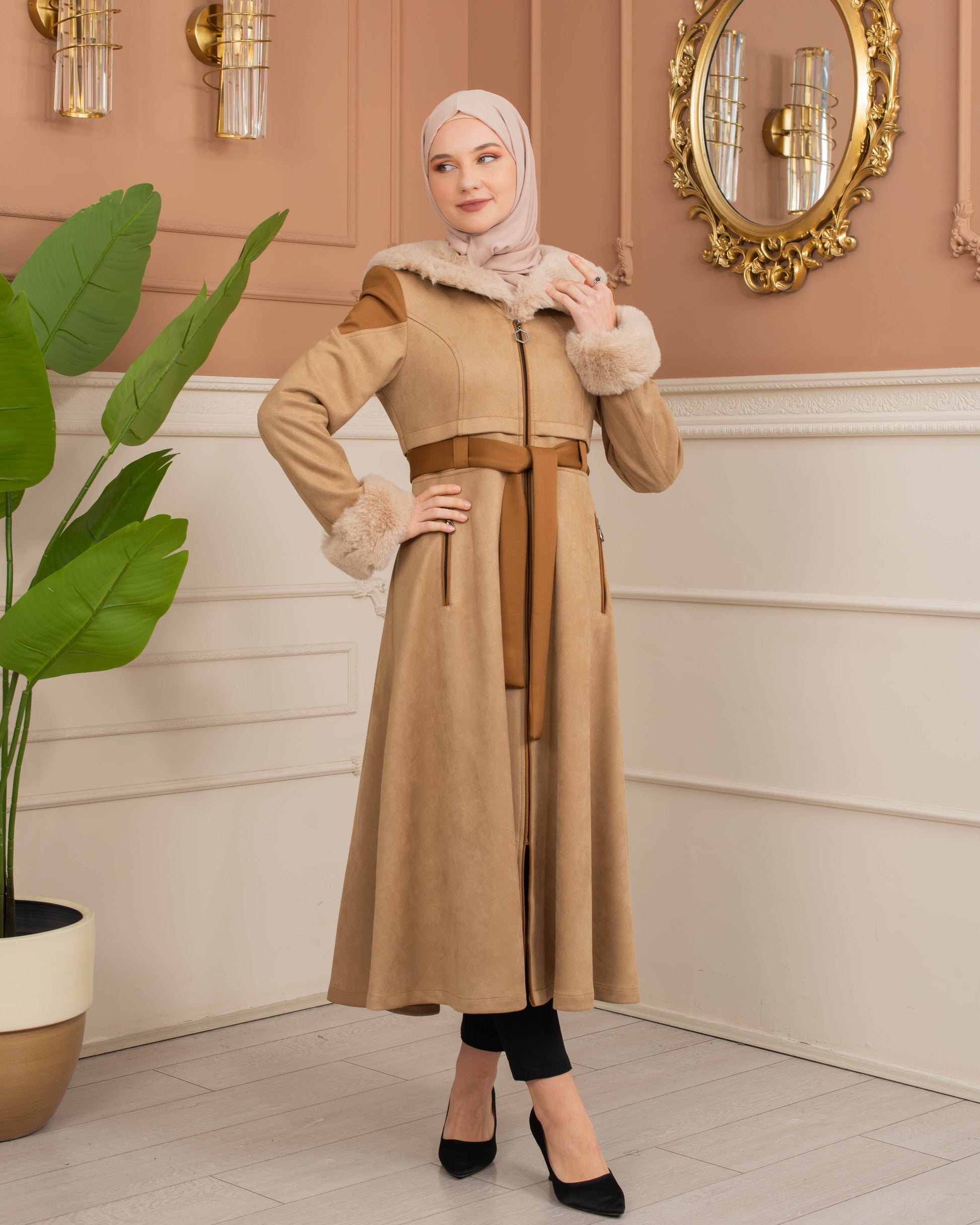 Luxus Wildleder-Trenchcoat mit Kaninchenfell gefüttert 1366 - Beige