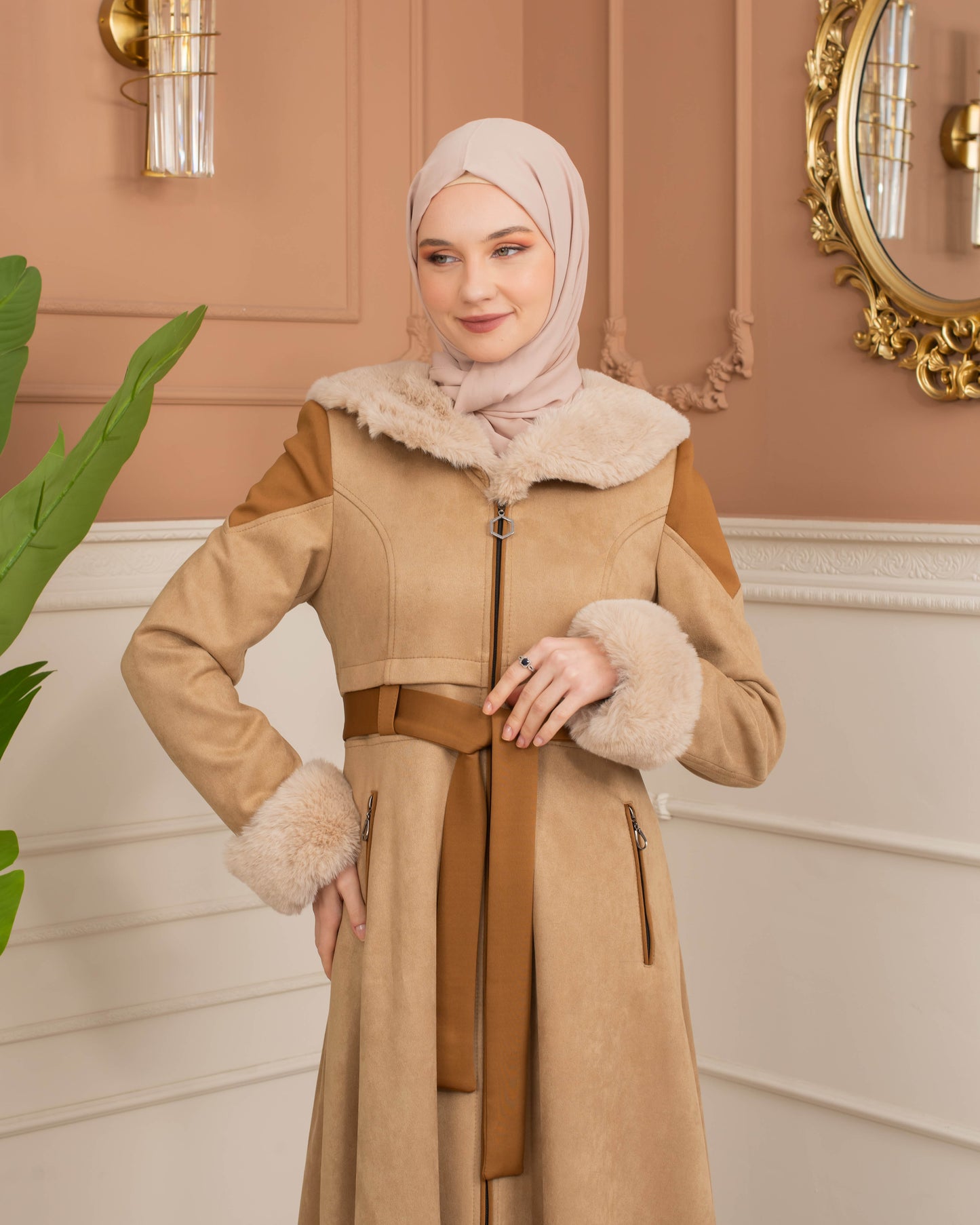 Luxus Wildleder-Trenchcoat mit Kaninchenfell gefüttert 1366 - Beige