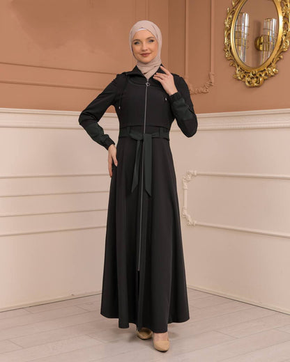 Eleganter brada-Manto mit Satinfutter und abnehmbarer Kapuze 1234 - Schwarz