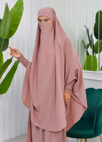 Zweiteiliges Isdal-Set mit gesmokten Ärmeln 822 - Puder