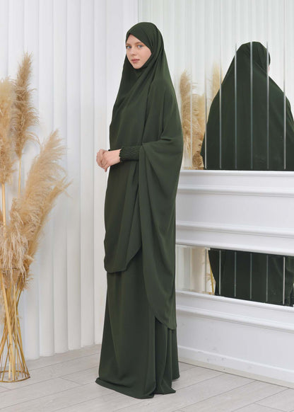 Zweiteiliges Isdal-Set mit gesmokten Ärmeln 822 - Khaki