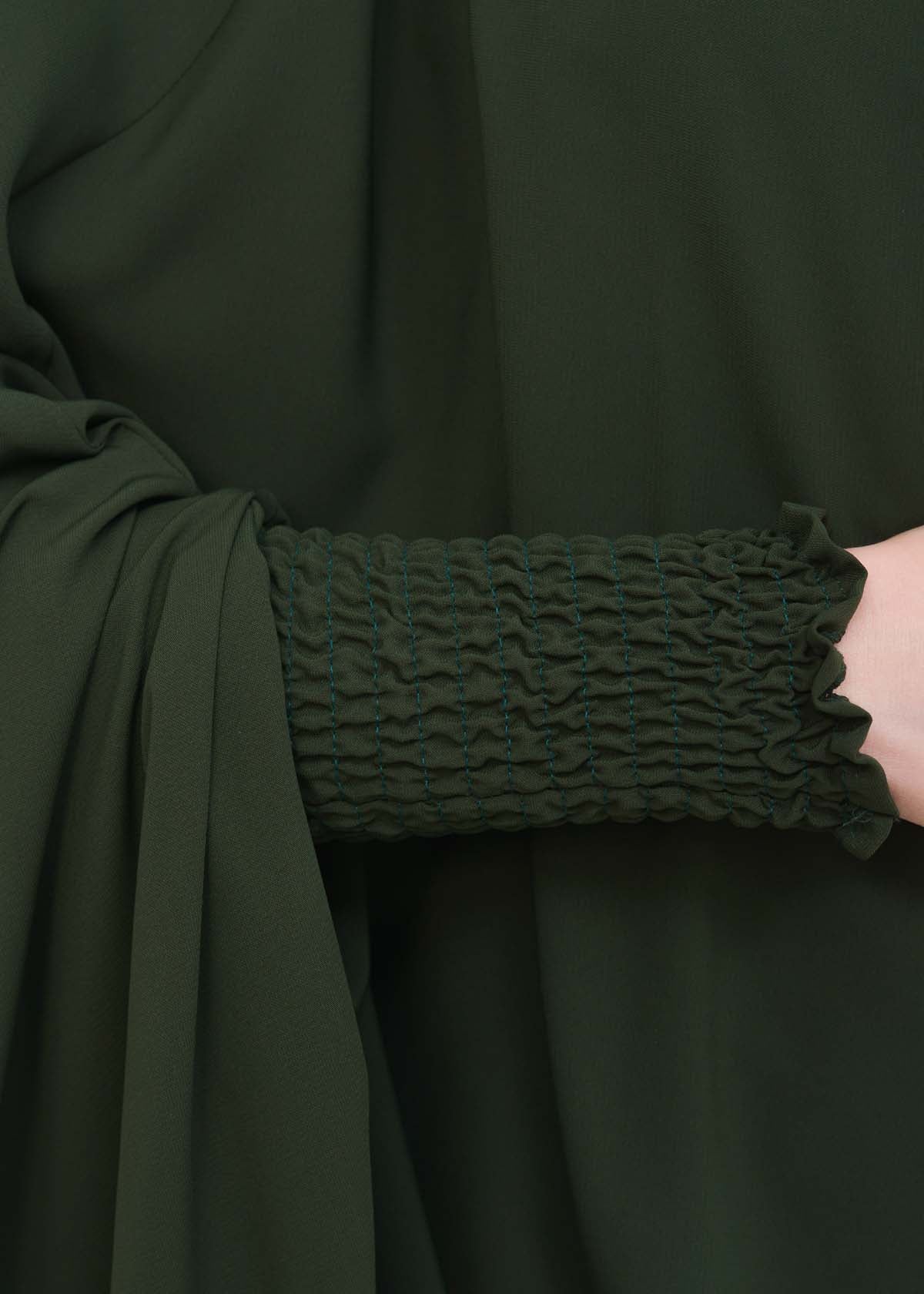 Zweiteiliges Isdal-Set mit gesmokten Ärmeln 822 - Khaki