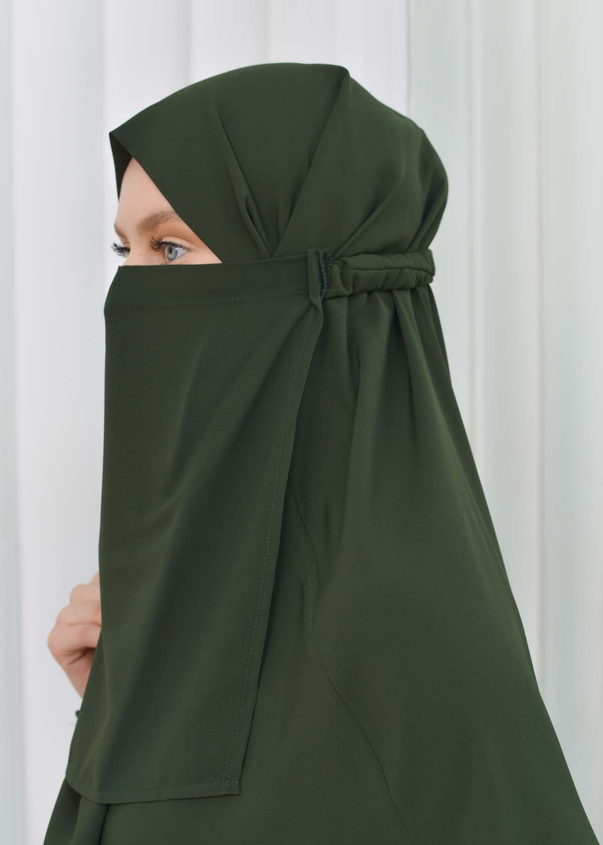 Zweiteiliges Isdal-Set mit gesmokten Ärmeln 822 - Khaki