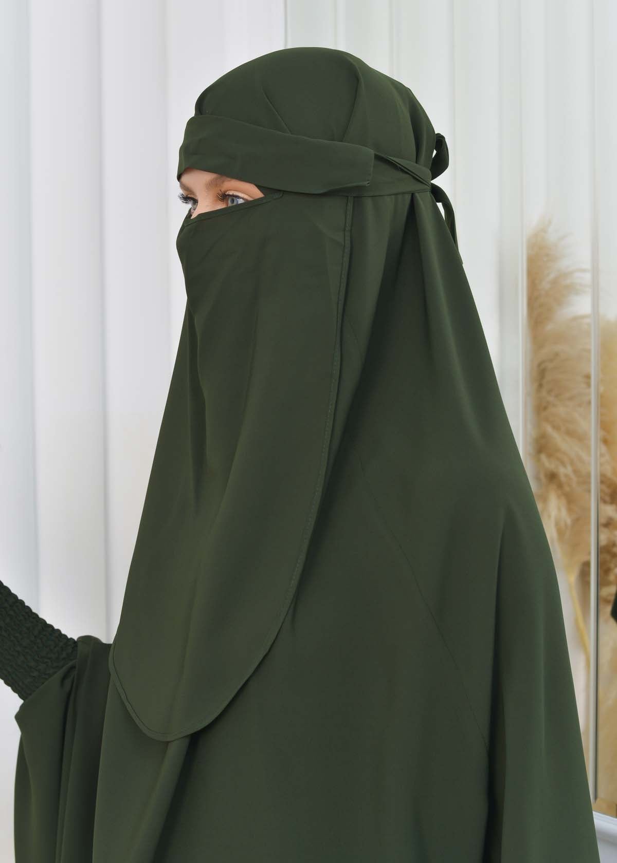 Zweiteiliges Isdal-Set mit gesmokten Ärmeln 822 - Khaki