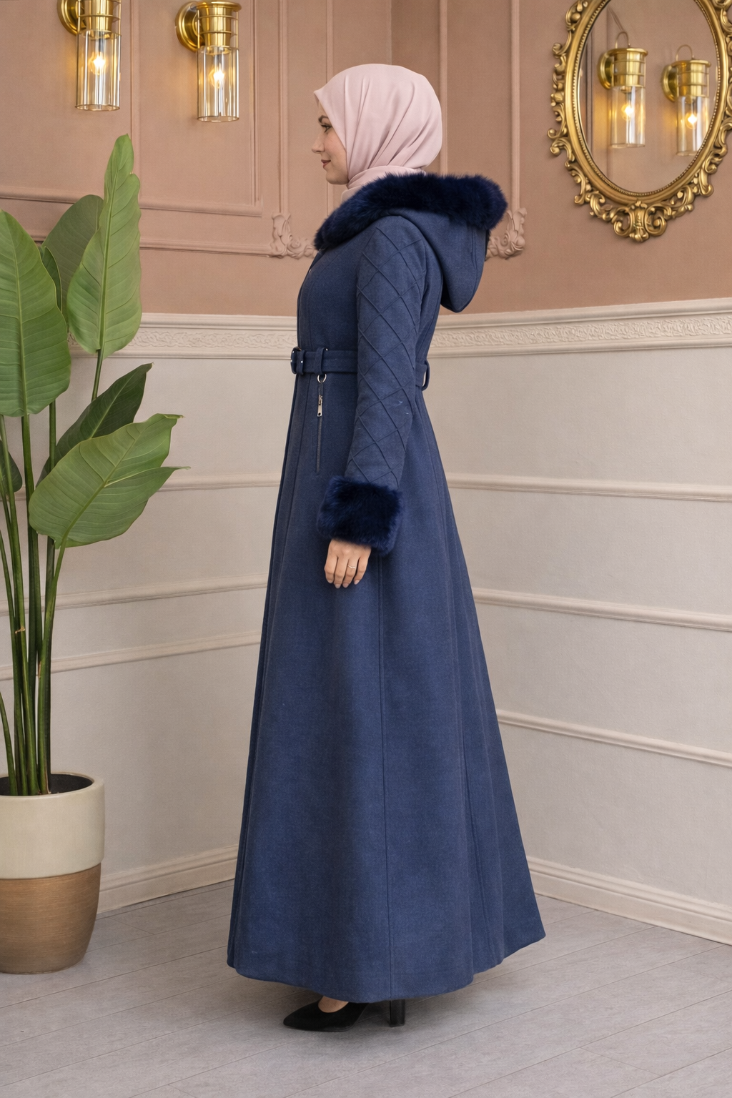 Langer Wollmantel mit Pelzbesatz und Kapuze 1381 - Dunkelblau