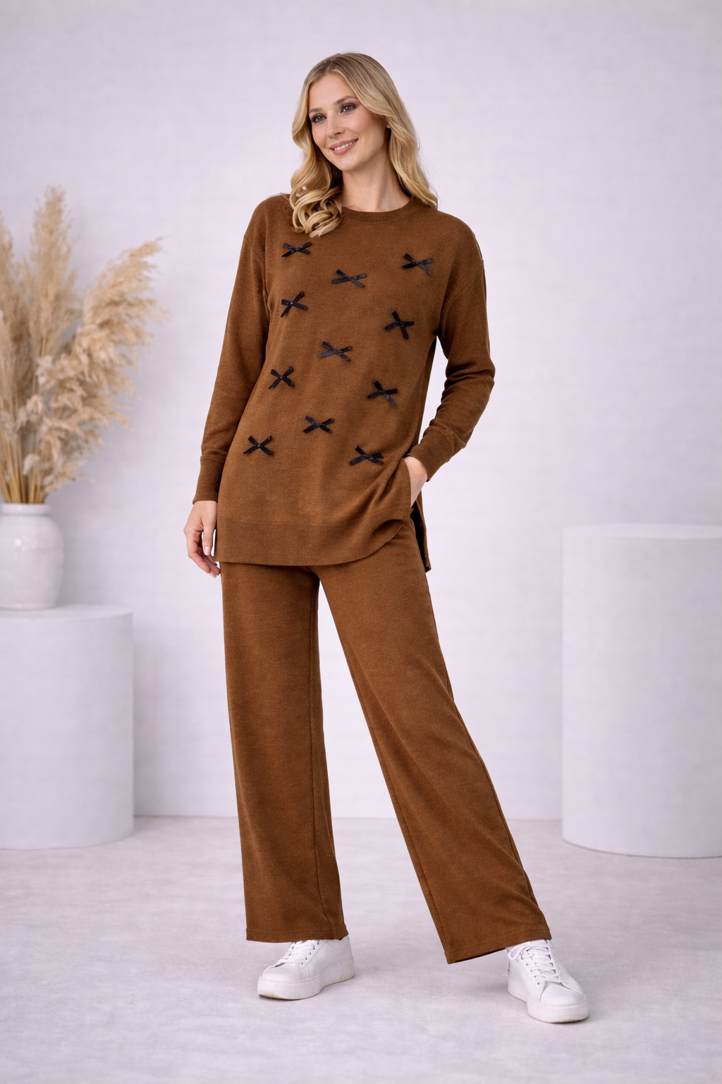 Damen Strick-Set mit Schleifen-Verzierung 4200 - Braun