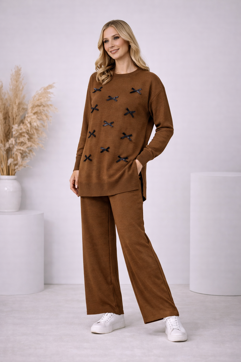 Damen Strick-Set mit Schleifen-Verzierung 4200 - Braun