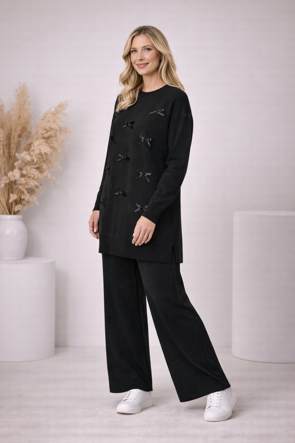 Damen Strick-Set mit Schleifen-Verzierung 4200 - Schwarz