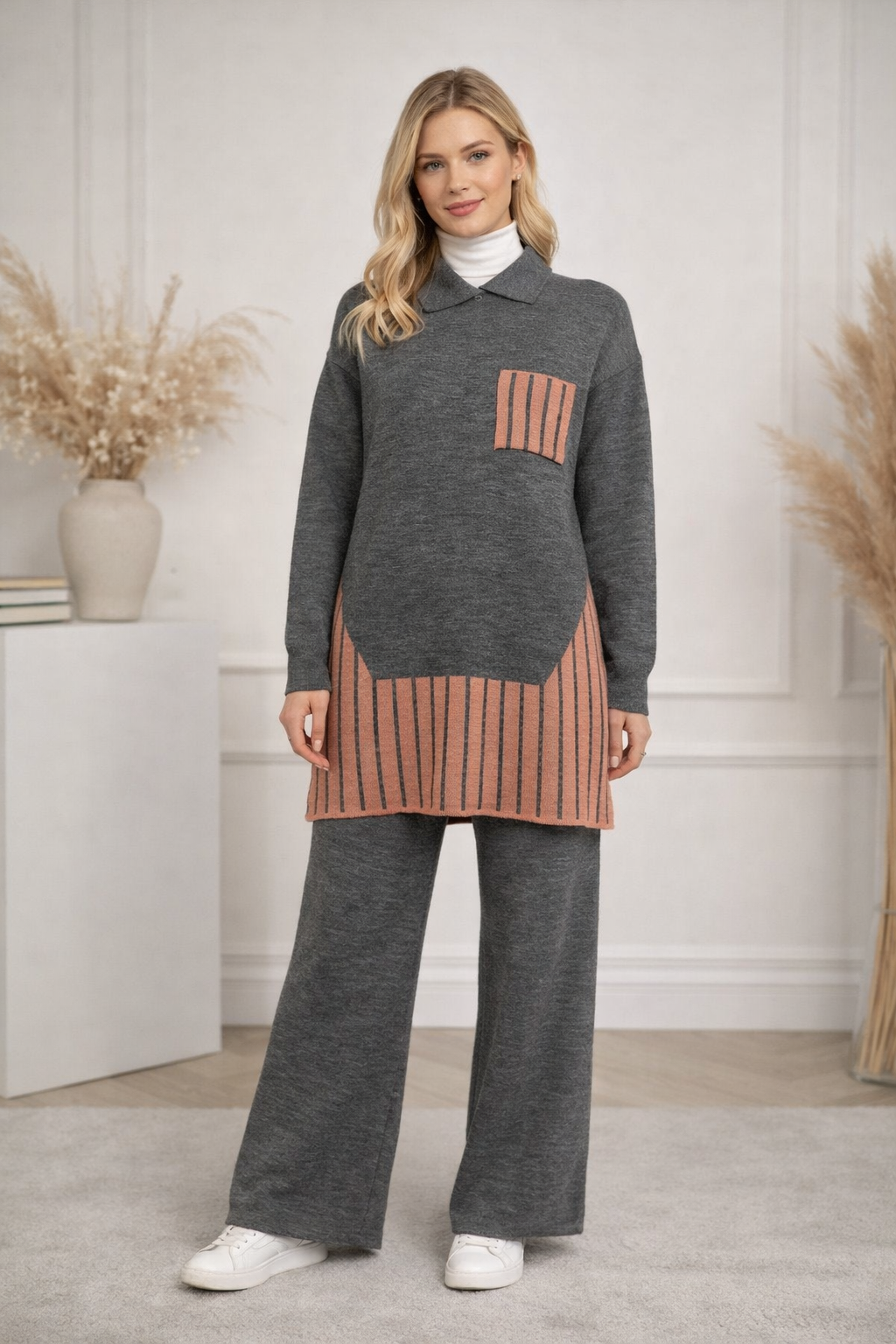 Modernes zweiteiliges Damen-Strickset mit geometrischen Details 4208 - Anthrazit