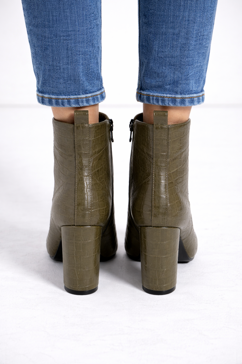 Damen-Stiefeletten in Kroko-Optik mit Blockabsatz 6321 - Khaki