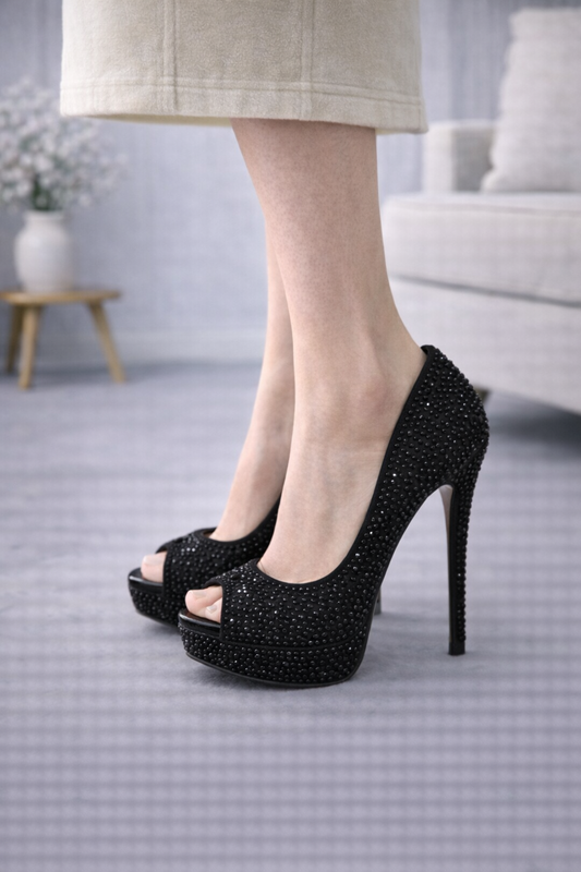 Glitzernde Plateau-Pumps mit Strasssteinen 6303 - Schwarz