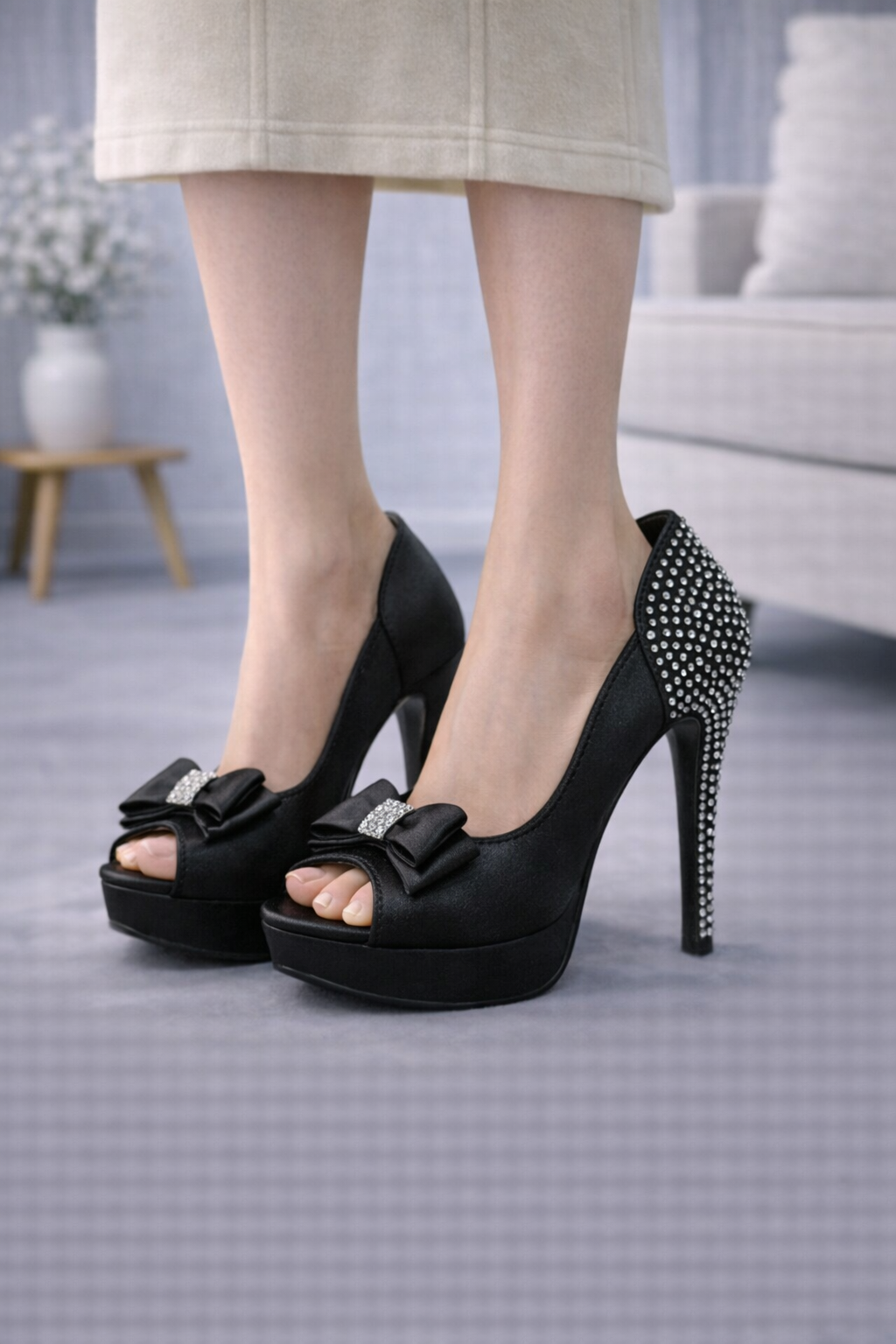 Elegante Plateau-Pumps mit Schleife und Strass 6306 - Schwarz