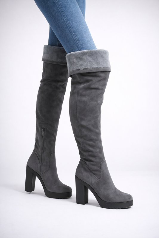 Graue Overknee-Stiefel in Wildleder-Optik mit Blockabsatz 6304 - Grau