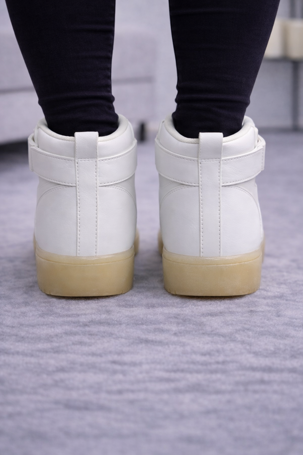 Weiße High-Top Leder-Sneaker mit Klettverschluss 6314 - Weiß
