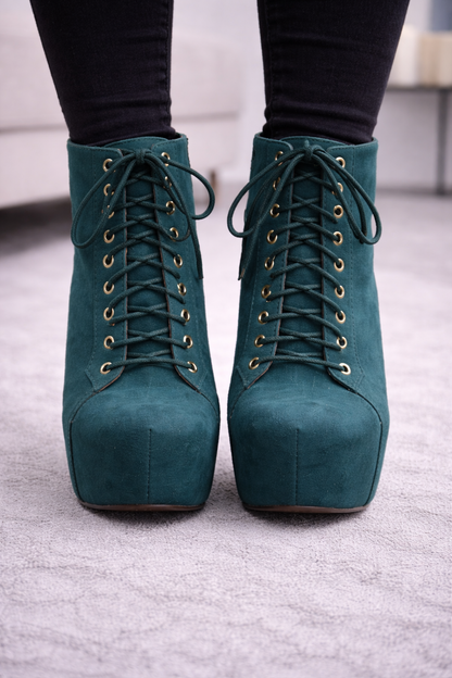 Beige Schnürstiefeletten in Wildleder-Optik mit Holzabsatz 6312 - Khaki