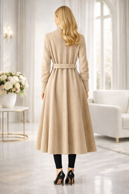 Gefütterter Winter-Trenchcoat in Ponyfell-Optik 1391 - Beige