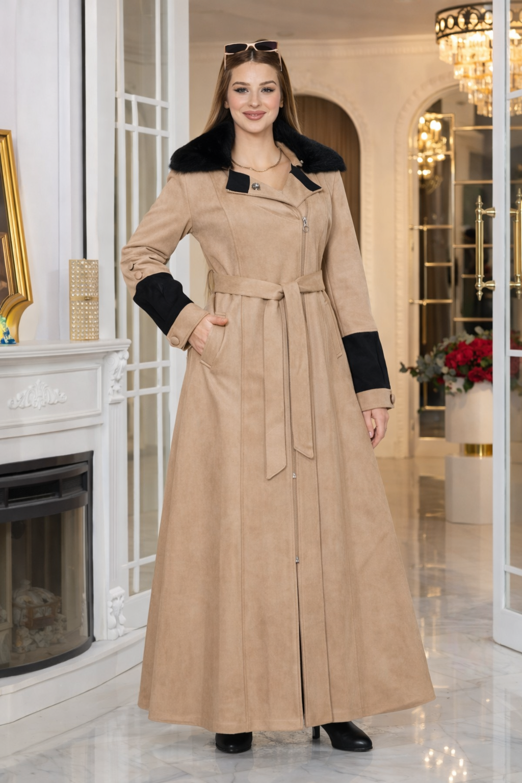 Langer Damen-Mantel aus Wildleder-Optik mit abnehmbarem Fellkragen 1396 - Beige