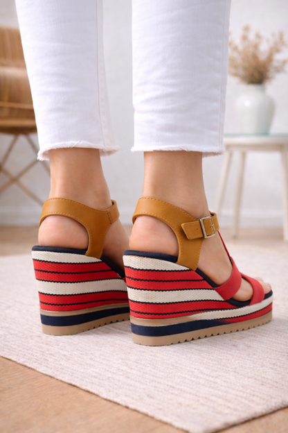 Keilsandaletten im Marine-Look mit T-Riemen (11 cm Absatz) 6315 - Rot