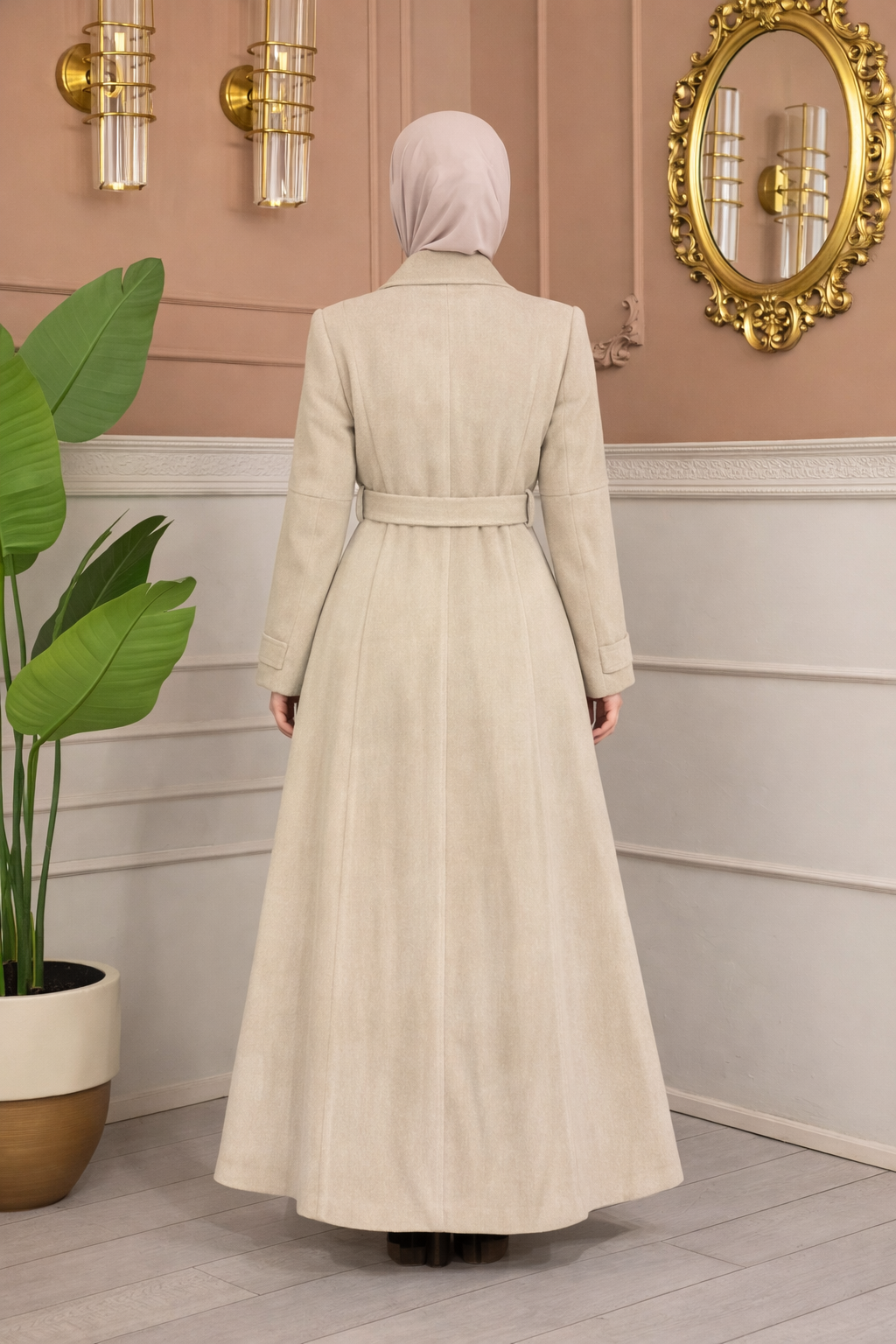 Langer Wollmantel mit Schrägkragen und Gürtel 1398 - Ecru