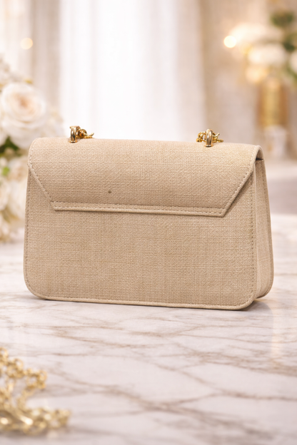 Elegante Handtasche mit langer Metallkette 991 - Beige