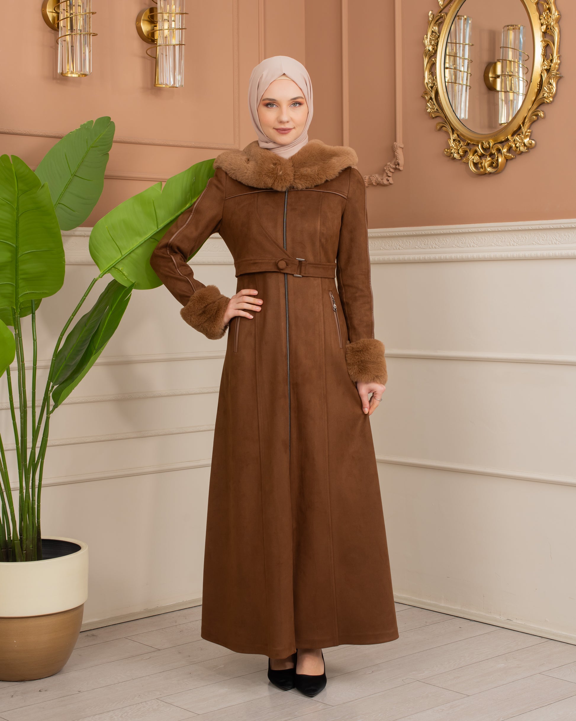 Damen Wildleder-Mantel mit Pelzfutter und Voll-Kabischon 1367 - Braun