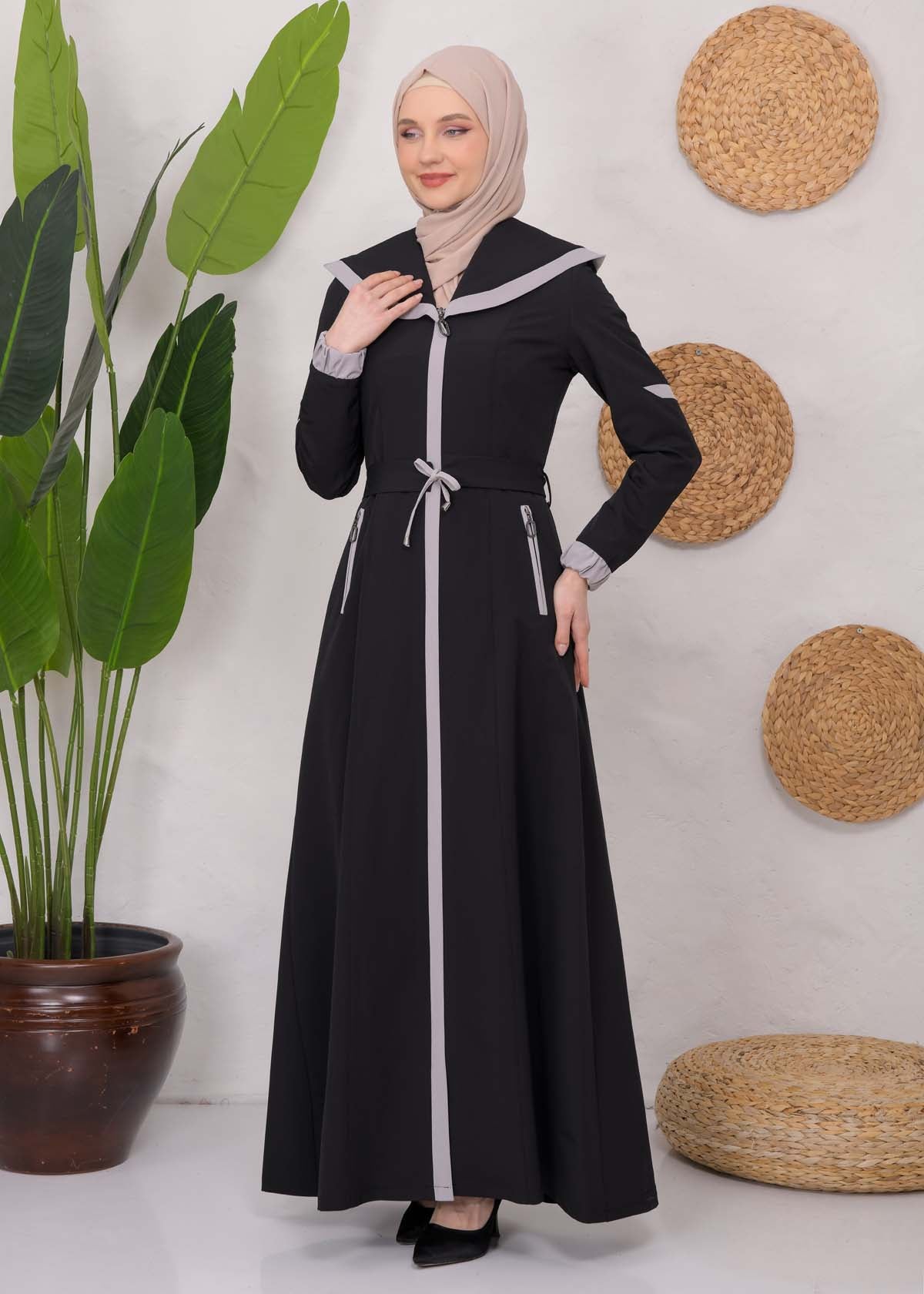 Langer Parachute-Regenmantel mit Kapuze und Satinfutter 1221 - Schwarz