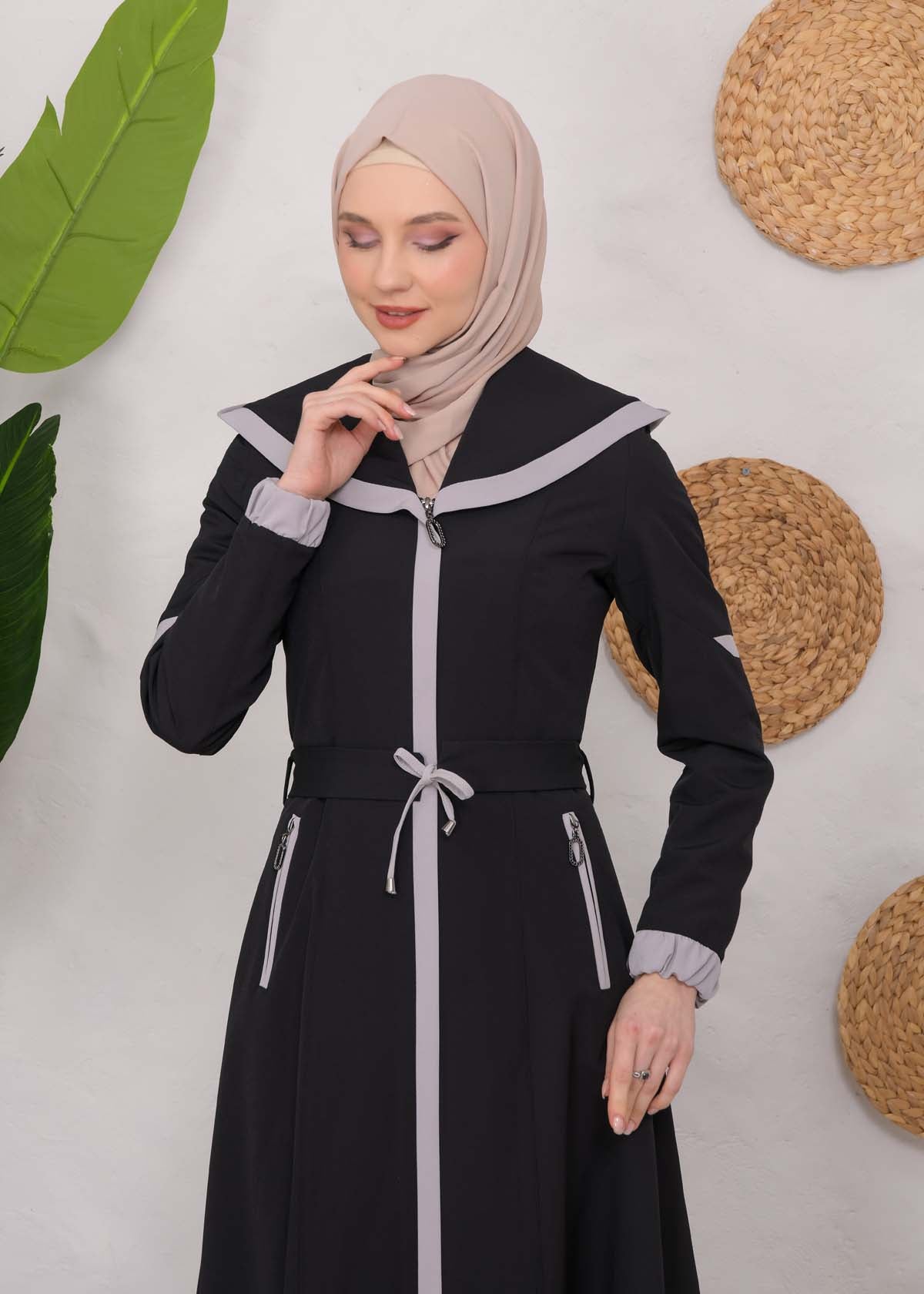 Langer Parachute-Regenmantel mit Kapuze und Satinfutter 1221 - Schwarz