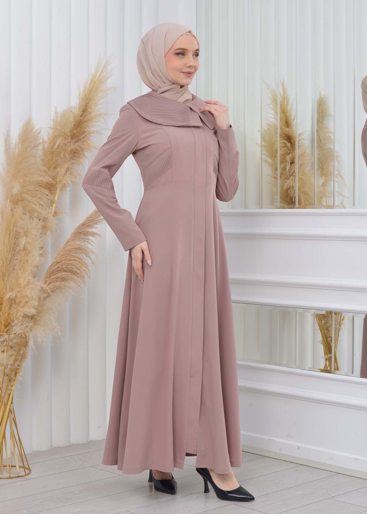 Brada-Mantel mit Plissee-Kragen und Seitendetails 1201 - Rosa