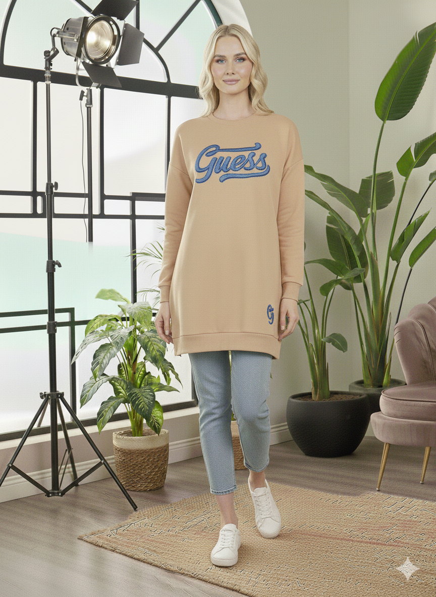 Langes Baumwoll-Sweatshirt mit trendigem Print 106 - Beige