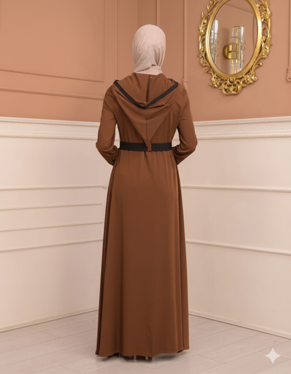 Weit schwingende Abaya mit marokkanischer Kapuze 699 - Cognac