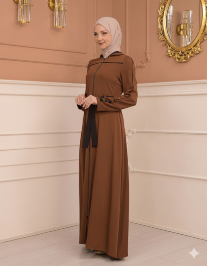 Weit schwingende Abaya mit marokkanischer Kapuze 699 - Cognac